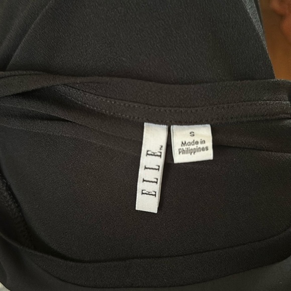 Elle Size Small black top and Carol Rose size small black & white top- two tops! - Picture 4 of 16